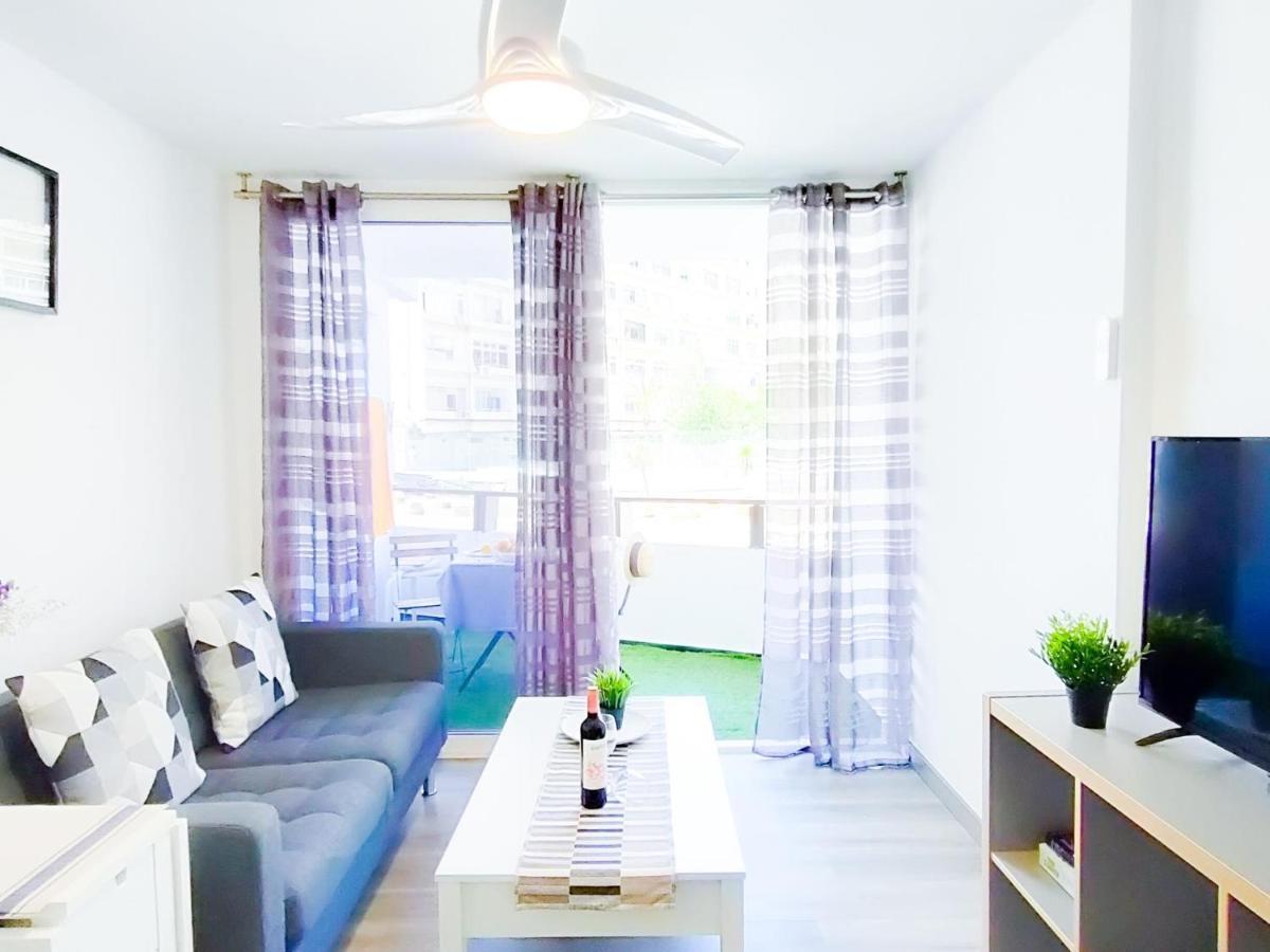 Nomadic Friendly Holiday Home Плая дел Инглес Екстериор снимка